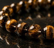 Tiger's Eye — Confidence & Action